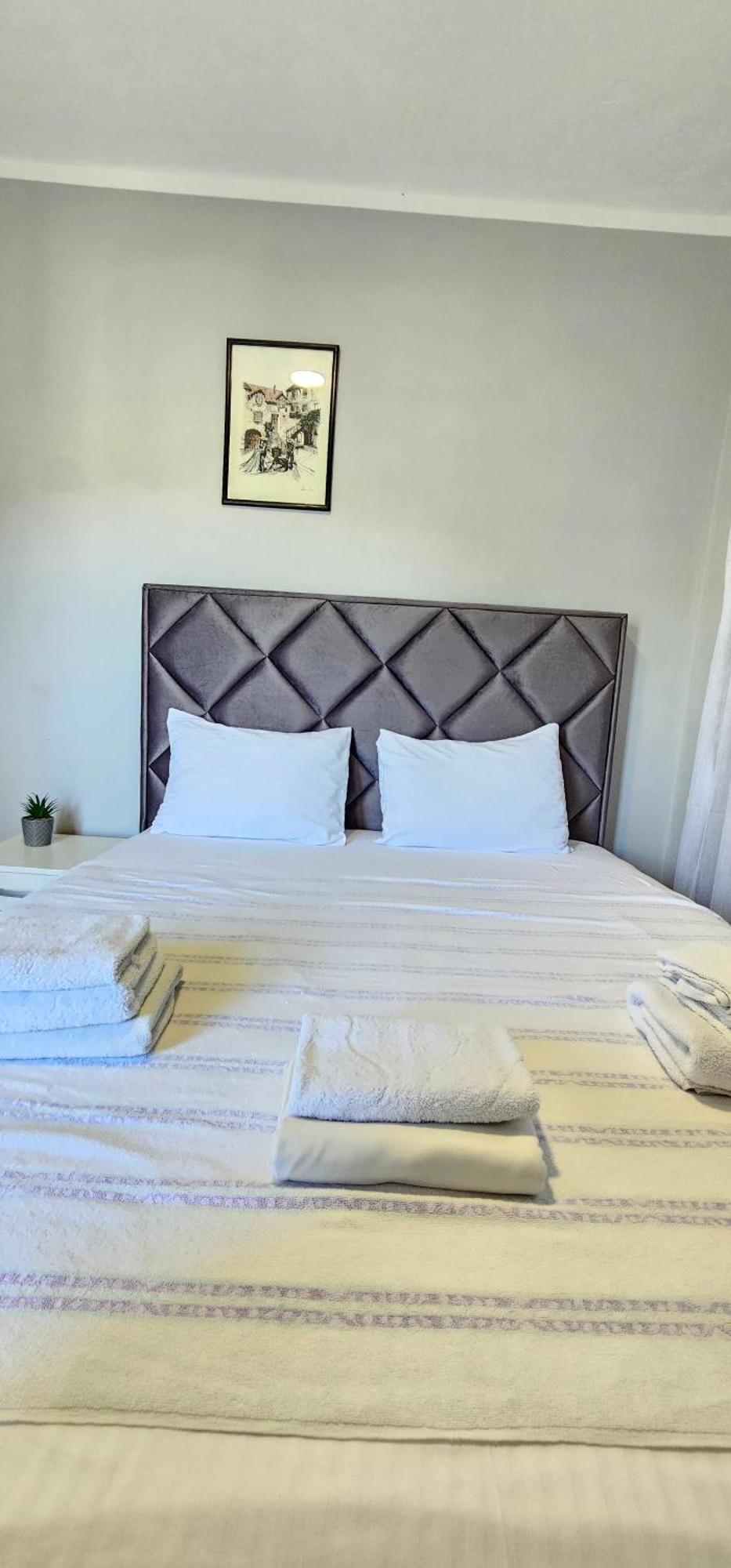 Apartments Popovic コトル エクステリア 写真